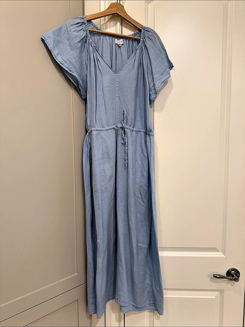 Velvet by Graham & Spencer Pepper Linen Dress Maxi Blue Medium